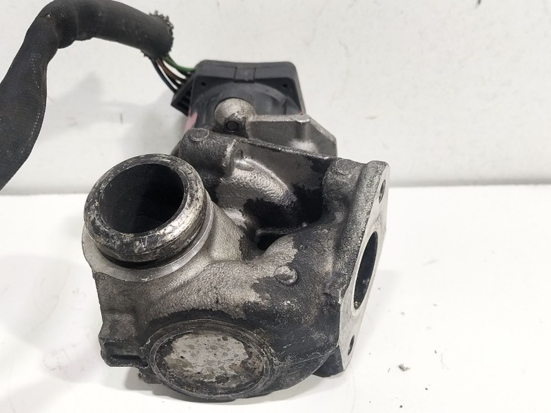 Recambio de valvula egr para ford c-max (cb3) 1.8 tdci turbodiesel cat referencia OEM IAM 9654818180  