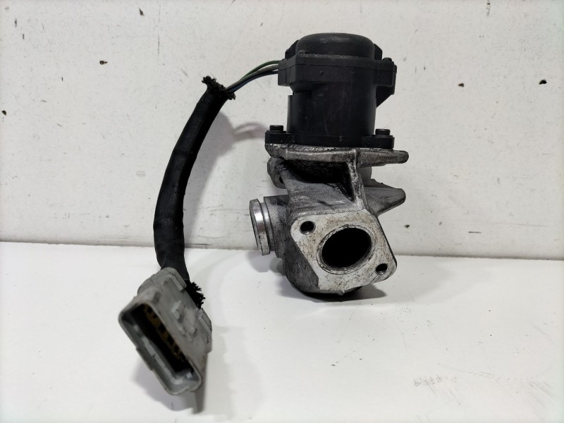 Recambio de valvula egr para ford c-max (dm2) 1.6 tdci referencia OEM IAM 9654818180  