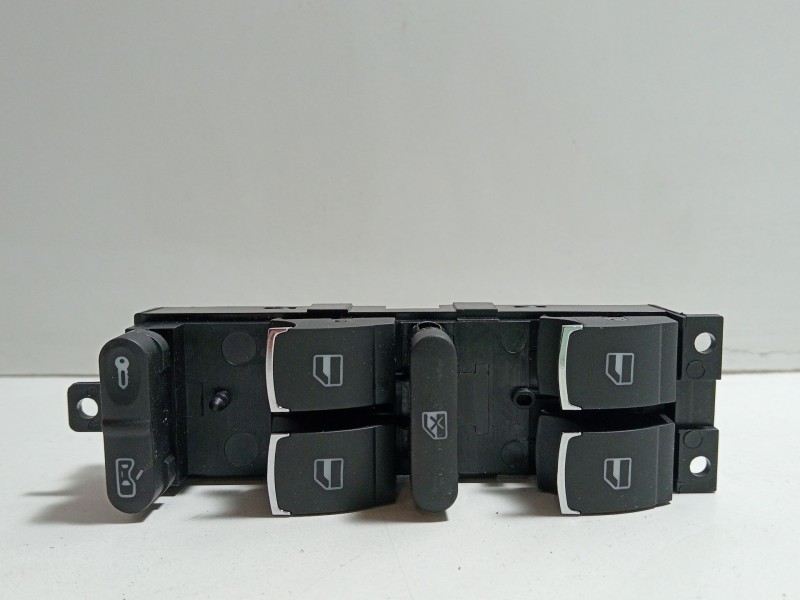 Recambio de mando elevalunas delantero izquierdo para volkswagen golf iv (1j1) 1.9 tdi referencia OEM IAM 00009426  