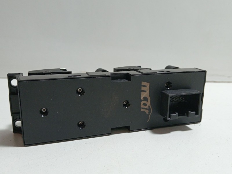 Recambio de mando elevalunas delantero izquierdo para volkswagen golf iv (1j1) 1.9 tdi referencia OEM IAM 00009426  