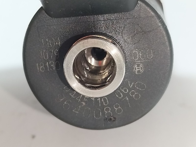 Recambio de inyector para peugeot 206 berlina 2.0 hdi cat referencia OEM IAM 9640088780  