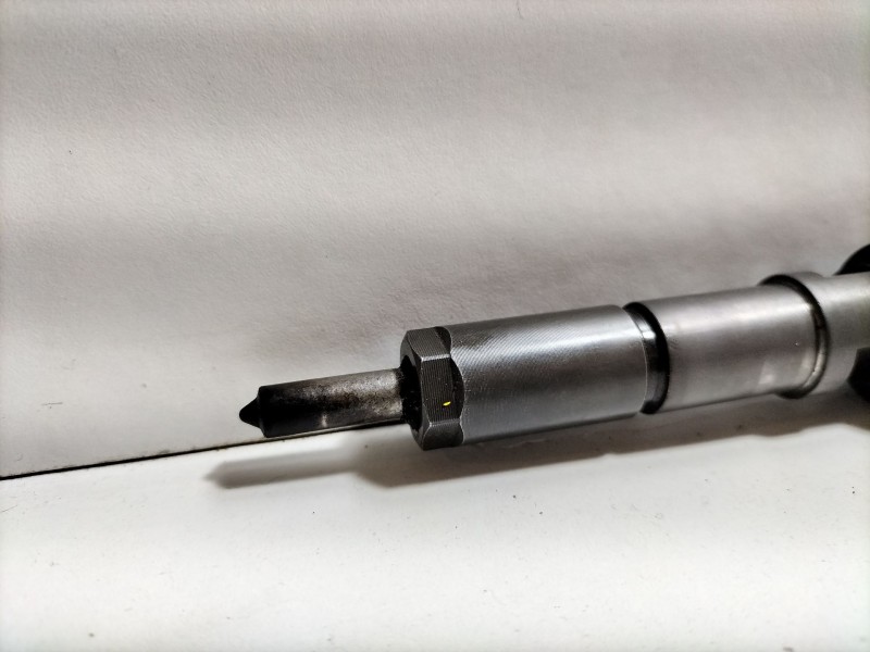 Recambio de inyector para peugeot 206 berlina 2.0 hdi cat referencia OEM IAM 9640088780  