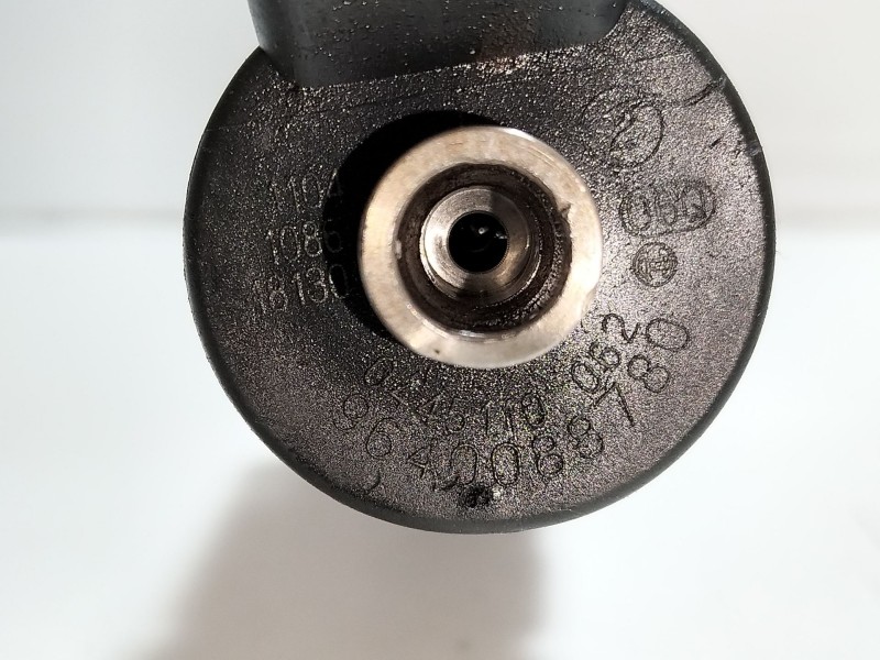 Recambio de inyector para peugeot 206 berlina 2.0 hdi cat referencia OEM IAM 9640088780  