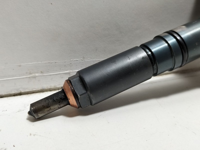 Recambio de inyector para mitsubishi montero (v60/v70) 3.2 di-d cat referencia OEM IAM 590Z484411  