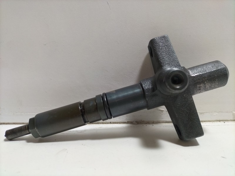 Recambio de inyector para mitsubishi montero (v60/v70) 3.2 di-d cat referencia OEM IAM 590Z484411  
