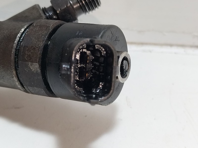 Recambio de inyector para hyundai getz (tb) 1.5 crdi referencia OEM IAM 338002900  