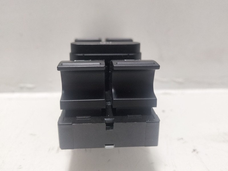 Recambio de mando elevalunas delantero izquierdo para volkswagen golf v berlina (1k1) 2.0 tdi referencia OEM IAM 1K4959857B  