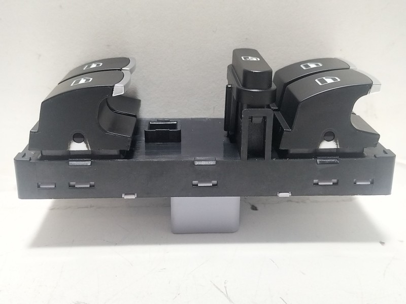 Recambio de mando elevalunas delantero izquierdo para volkswagen golf vi (5k1) 1.2 tsi referencia OEM IAM 5K4959857  