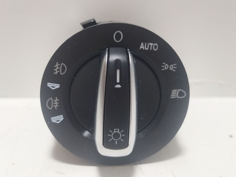 Recambio de mando luces para audi a4 avant (8e) 1.9 tdi quattro sport edition referencia OEM IAM 4F1941531E  