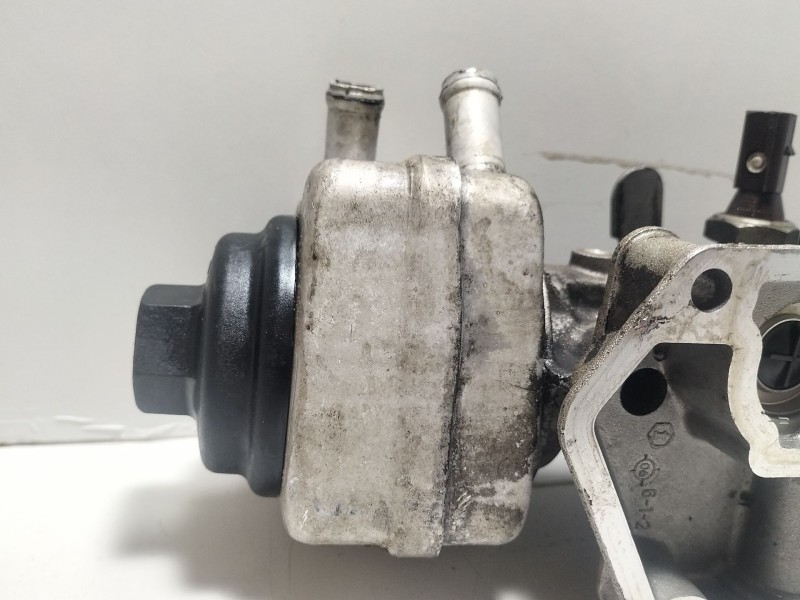 Recambio de enfriador aceite motor para volkswagen golf v berlina (1k1) 2.0 tdi referencia OEM IAM 045115389E  