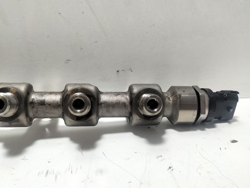 Recambio de rampa inyectora para nissan qashqai i (j10, nj10) 2.0 dci referencia OEM IAM 0445214173  