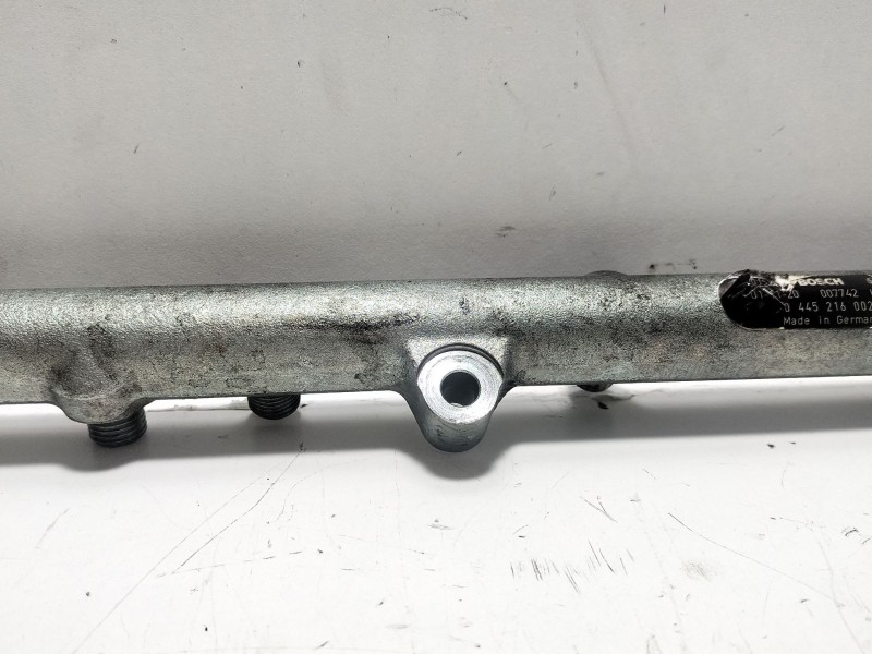 Recambio de rampa inyectora para bmw serie 5 touring (e39) 3.0 24v turbodiesel cat referencia OEM IAM 0445216002  