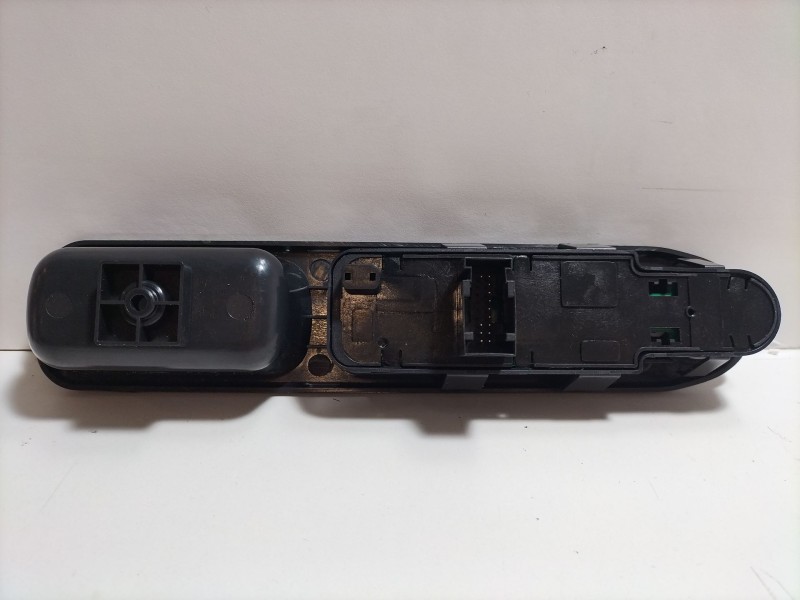 Recambio de mando elevalunas delantero izquierdo para peugeot 207 1.6 16v hdi referencia OEM IAM 96548591XT  