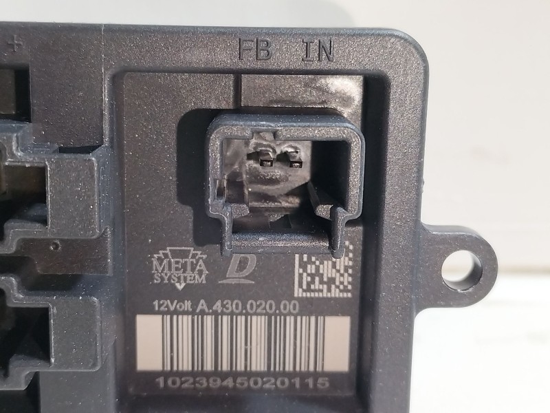 Recambio de resistencia calefaccion para iveco daily caja abierta / volquete 2.3 diesel cat referencia OEM IAM MR0176008720  