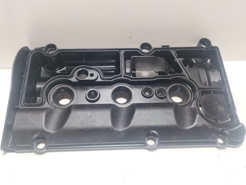 Recambio de tapa balancines para seat ibiza iv (6j5, 6p1) 1.4 tsi referencia OEM IAM 04B103469  