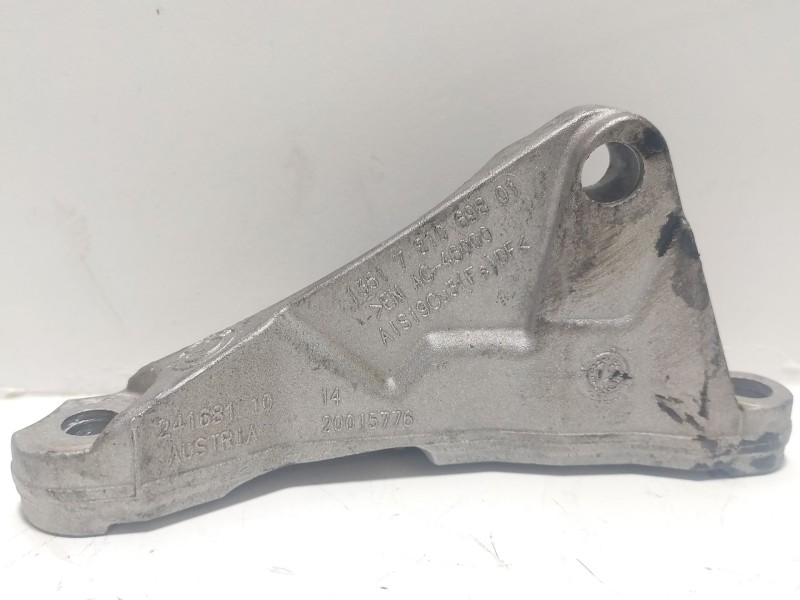 Recambio de soporte motor para bmw serie 3 berlina (e90) 318d referencia OEM IAM 1351781069801  