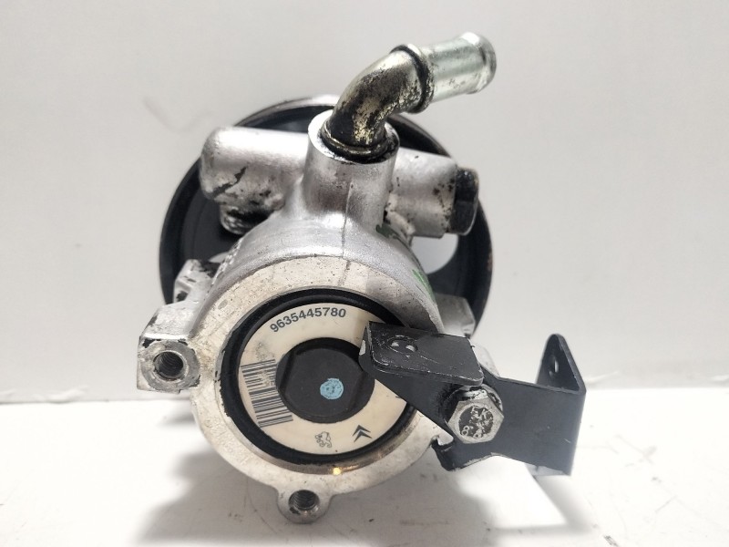 Recambio de bomba direccion para citroën xsara (n1) 2.0 hdi 90 referencia OEM IAM 9635445780  