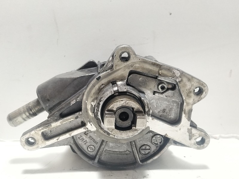 Recambio de depresor freno / bomba vacio para mercedes-benz clase m (w164) ml 350 cdi 4-matic (164.122) referencia OEM IAM A6422