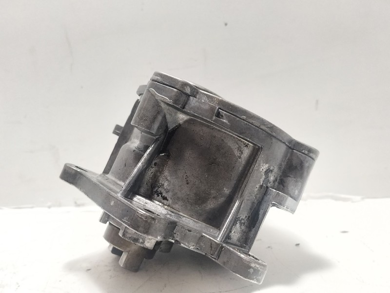 Recambio de depresor freno / bomba vacio para mercedes-benz clase m (w164) ml 350 cdi 4-matic (164.122) referencia OEM IAM A6422