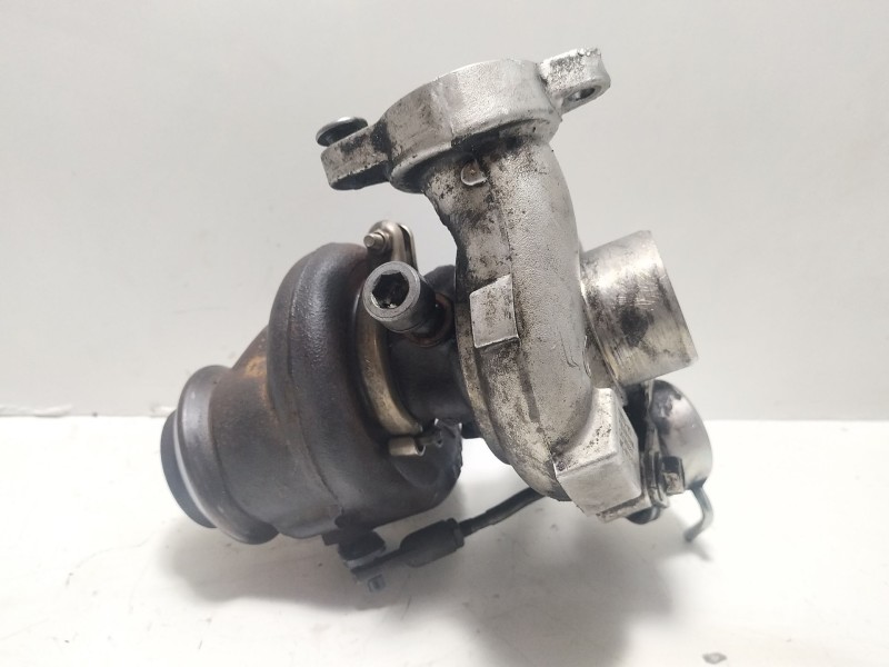 Recambio de turbocompresor para peugeot partner (s2) 1.6 16v hdi referencia OEM IAM 9685293080  