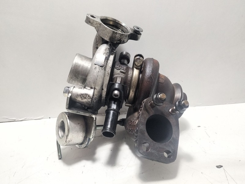 Recambio de turbocompresor para peugeot partner (s2) 1.6 16v hdi referencia OEM IAM 9685293080  