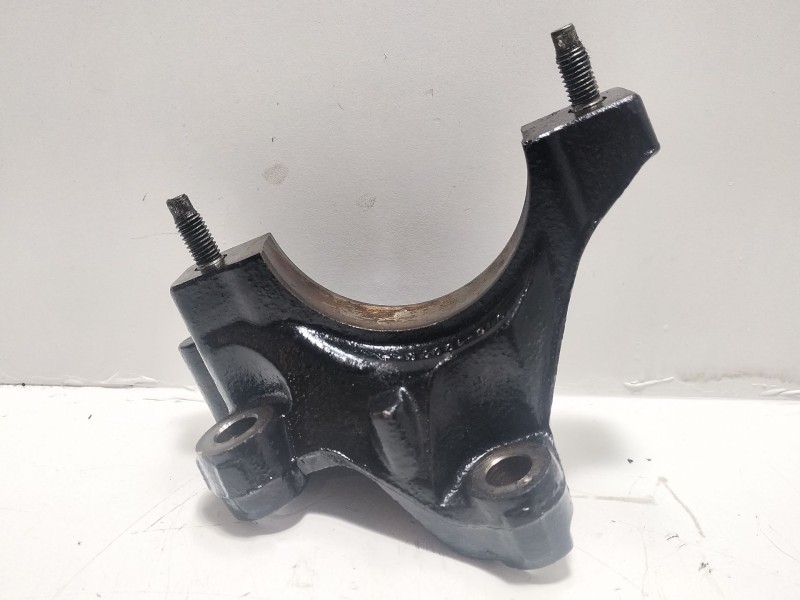 Recambio de soporte motor para mazda 3 (bk) 1.6 di turbo referencia OEM IAM 91610070A  