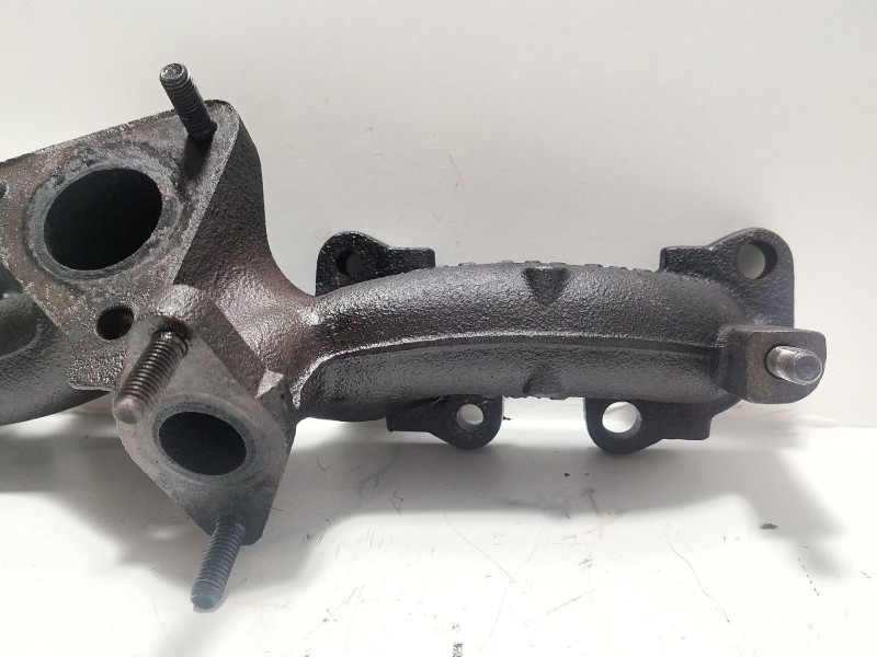 Recambio de colector escape para audi a4 avant (8e) 2.0 tdi referencia OEM IAM 03G253033E  