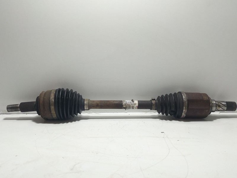 Recambio de transmision delantera izquierda para renault grand scénic iii (jz0/1_) 1.6 dci (jz00, jz12) referencia OEM IAM 82007