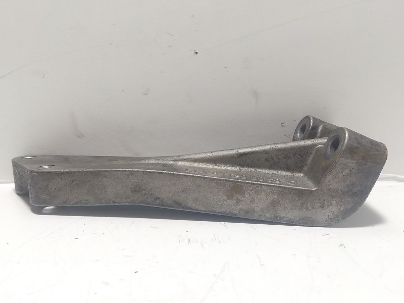 Recambio de soporte motor para mercedes-benz sprinter 02.00  caja abierta 2.2 cdi cat referencia OEM IAM A6110980829  