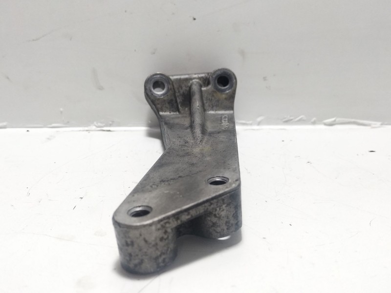 Recambio de soporte motor para mercedes-benz sprinter 02.00  caja abierta 2.2 cdi cat referencia OEM IAM A6110980829  