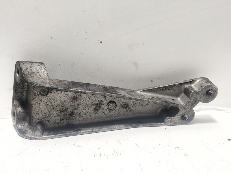 Recambio de soporte motor para mercedes-benz sprinter 02.00  caja abierta 2.2 cdi cat referencia OEM IAM A6110980829  