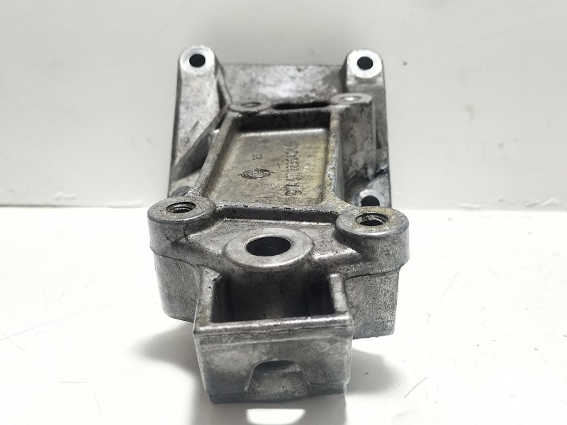 Recambio de soporte motor para mercedes-benz sprinter 02.00  caja cerrada 2.2 cdi cat referencia OEM IAM A6112230404  