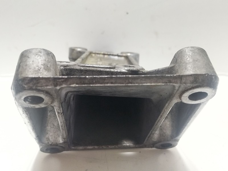 Recambio de soporte motor para mercedes-benz sprinter 02.00  caja cerrada 2.2 cdi cat referencia OEM IAM A6112230404  