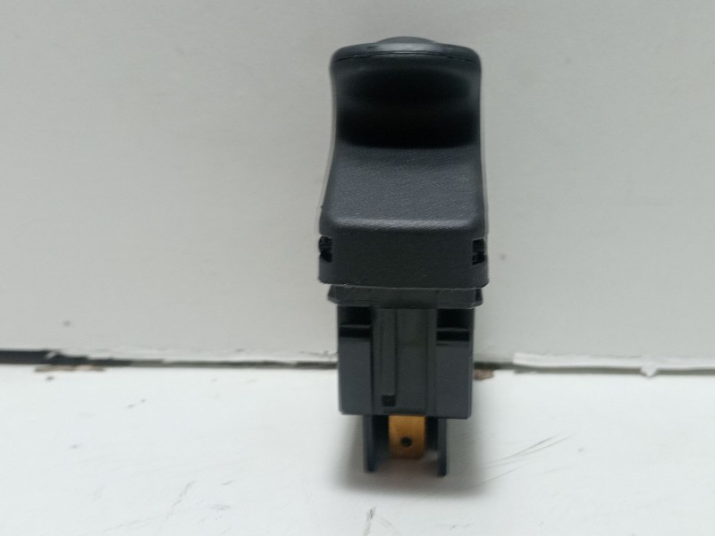 Recambio de mando elevalunas delantero derecho para renault kangoo (f/kc0) 1.5 dci diesel referencia OEM IAM SKU463911  