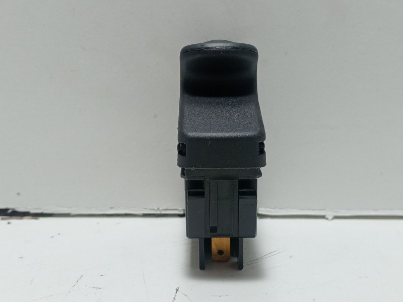 Recambio de mando elevalunas delantero derecho para renault kangoo (f/kc0) 1.5 dci diesel referencia OEM IAM SKU463911  