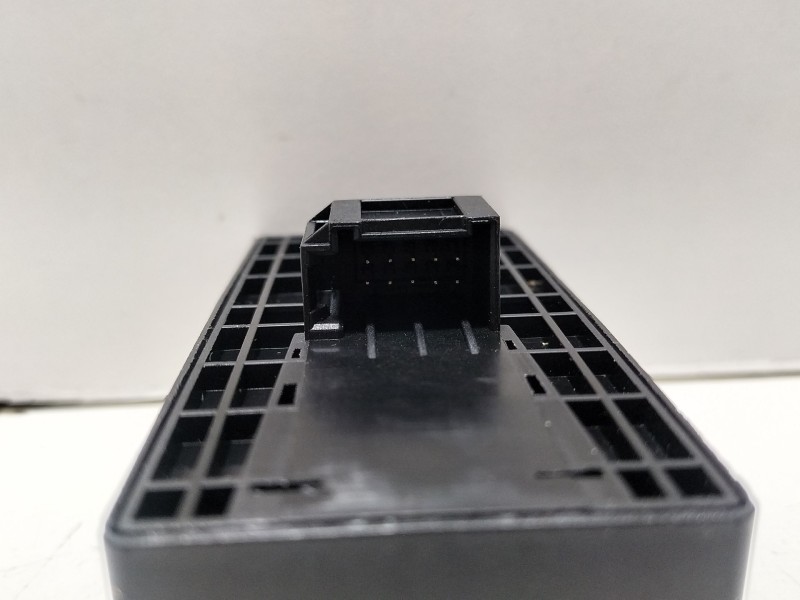 Recambio de mando elevalunas delantero izquierdo para audi a3 (8p) 2.0 tdi ambition referencia OEM IAM 4F0959851  