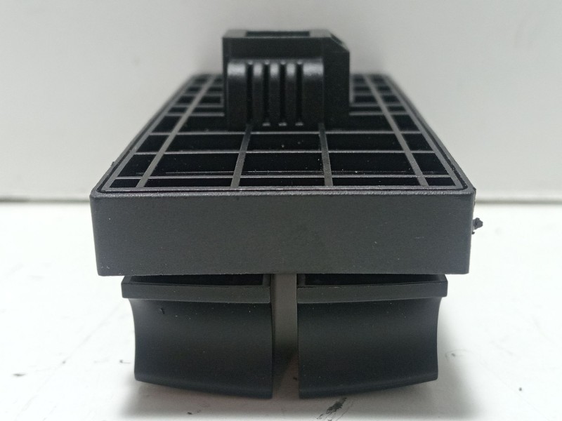 Recambio de mando elevalunas delantero izquierdo para audi a3 (8p) 1.6 ambition referencia OEM IAM 4F0959851  