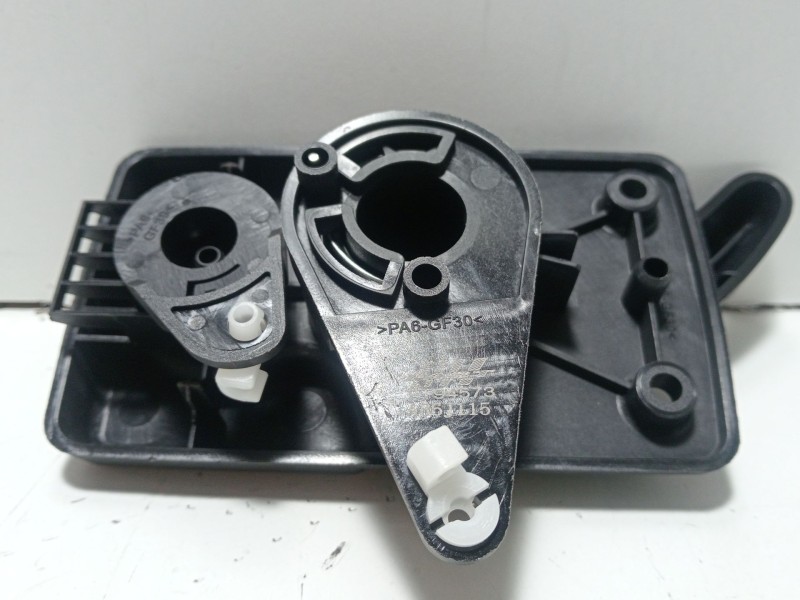 Recambio de maneta interior porton para renault master ii autobús (jd) 2.8 dti referencia OEM IAM FT94573  