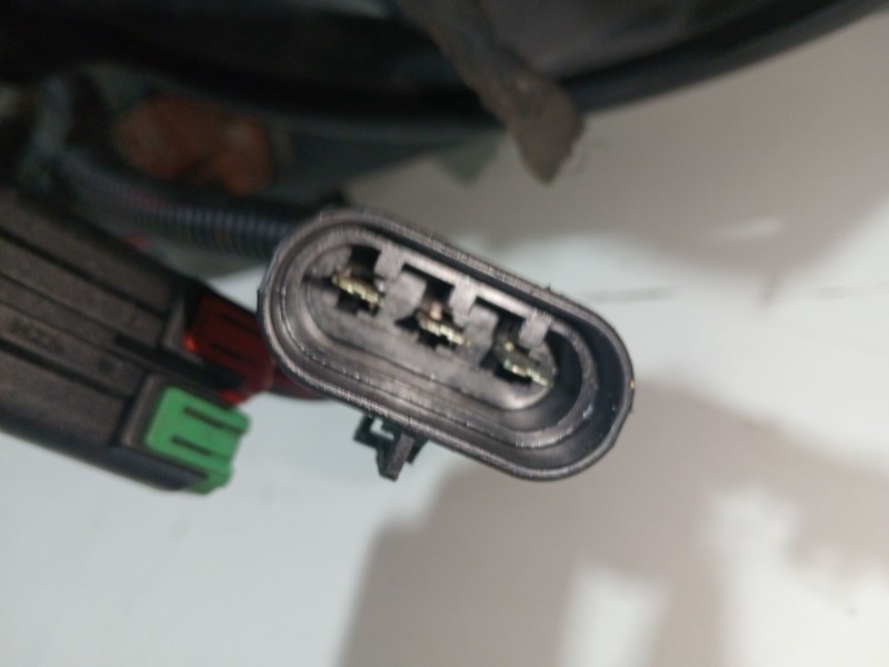 Recambio de electroventilador para peugeot boxer autobús (244, z_) 2.0 hdi referencia OEM IAM 8240123  