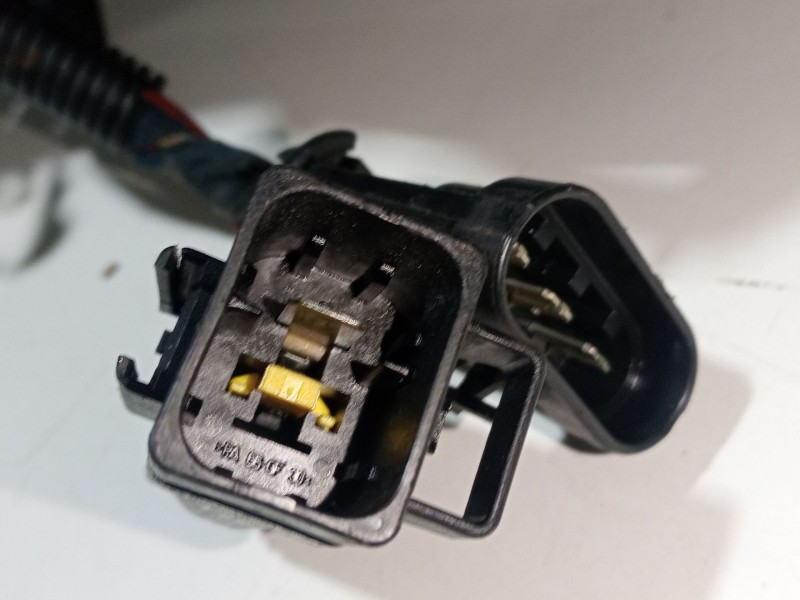 Recambio de electroventilador para peugeot boxer autobús (244, z_) 2.0 hdi referencia OEM IAM 8240123  