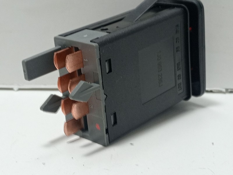 Recambio de warning para volkswagen golf iv (1j1) 1.9 tdi referencia OEM IAM 1J0953235J  