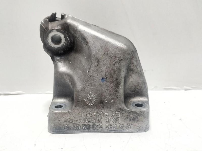 Recambio de soporte motor para mercedes-benz clase r (w251) 3.0 cdi cat referencia OEM IAM A6422230204  