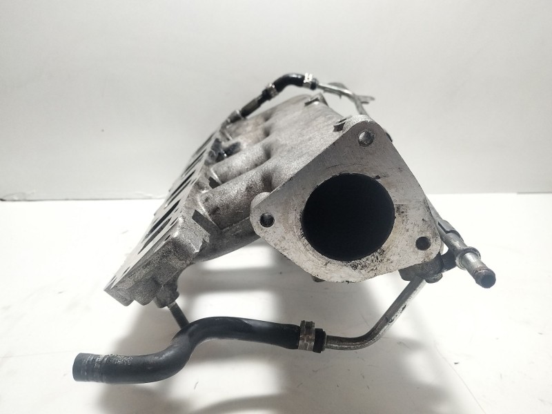 Recambio de colector admision para fiat stilo (192) 1.9 jtd / 1.9 jtd 115 active referencia OEM IAM A50213  