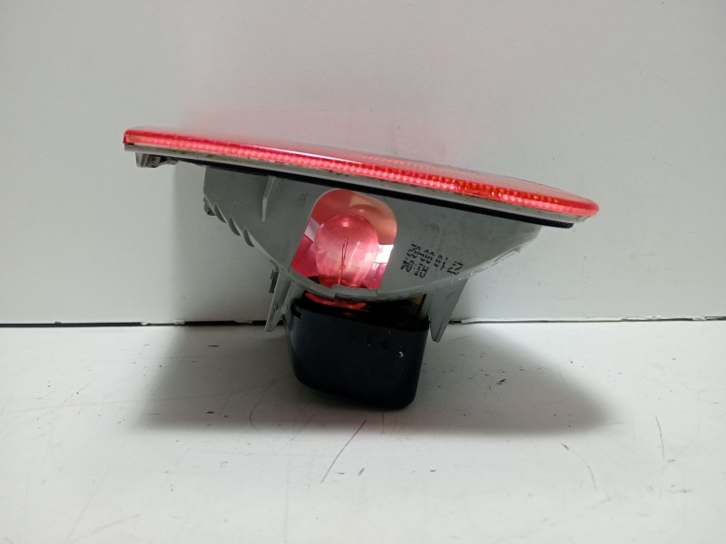 Recambio de piloto trasero izquierdo interior para bmw 3 touring (e46) 320 d referencia OEM IAM 63218364923  