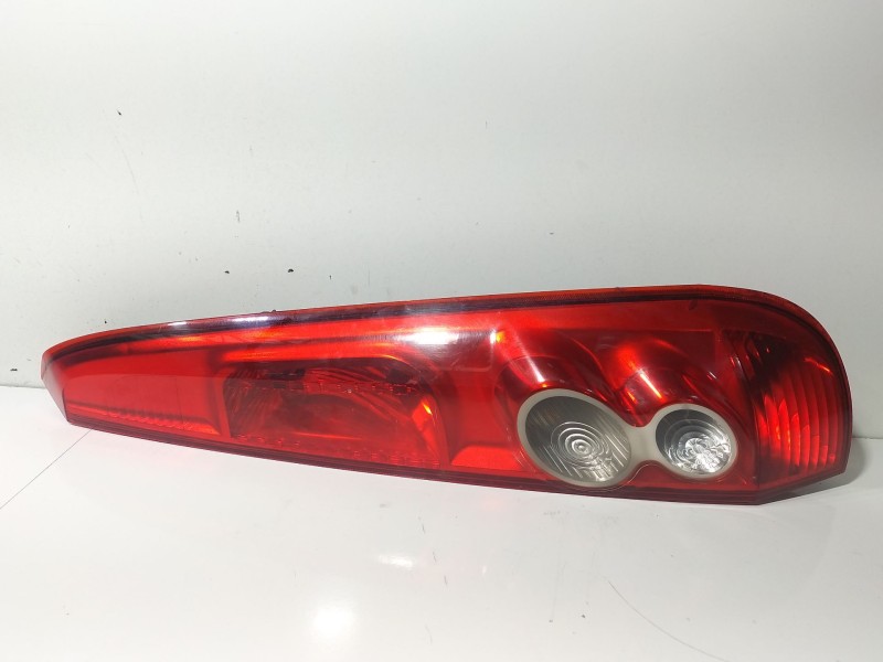 Recambio de piloto trasero derecho para ford focus i (daw, dbw) 1.8 turbo di / tddi referencia OEM IAM XS4113404A  