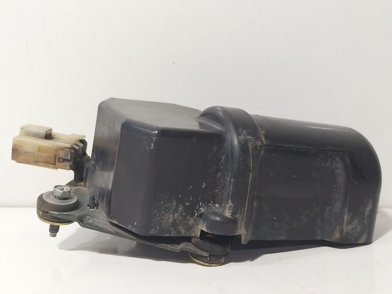 Recambio de motor limpia delantero para nissan terrano ii (r20) 2.7 tdi 4wd referencia OEM IAM TERRANO II (R20) 2.7 TDi 4WD 1996