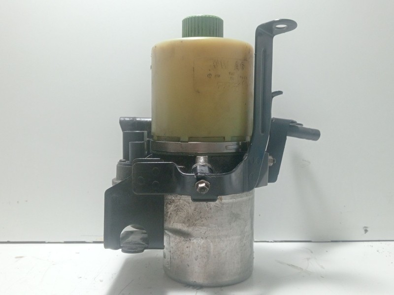 Recambio de bomba direccion para seat ibiza (6j5) referencia OEM IAM 6R0423156B  