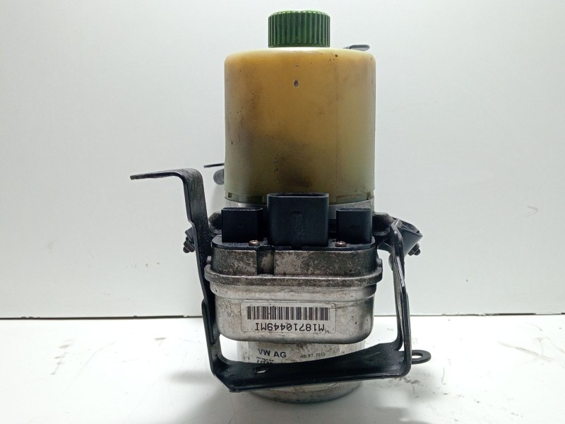 Recambio de bomba direccion para seat ibiza (6j5) referencia OEM IAM 6R0423156B  
