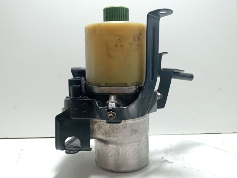 Recambio de bomba direccion para seat ibiza (6j5) referencia OEM IAM 6R0423156B  