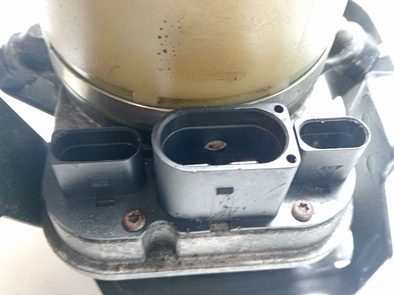 Recambio de bomba direccion para seat ibiza (6j5) referencia OEM IAM 6R0423156B  